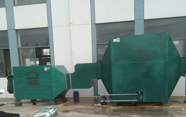 鋁塑門窗廠有哪些異味？用廢氣吸附設(shè)備好不好？