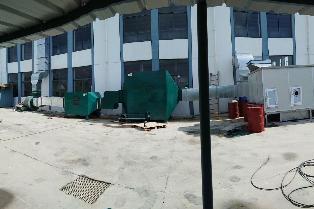 橡膠廠煙塵廢氣凈化技術(shù) 活性炭吸附橡膠廢氣方法