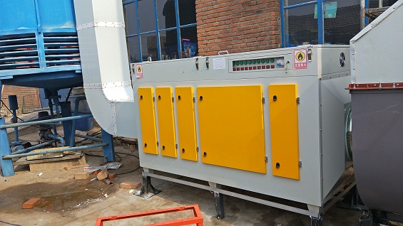 低溫等離子法：電子能量高，幾乎可以和所有的惡臭氣體分子作用。