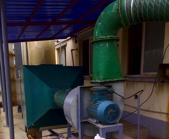 溶媒吸附化工廢氣設(shè)備_廢氣處理設(shè)備_廣綠 化工廢氣吸附，化工廢氣溶媒吸附設(shè)備廠家